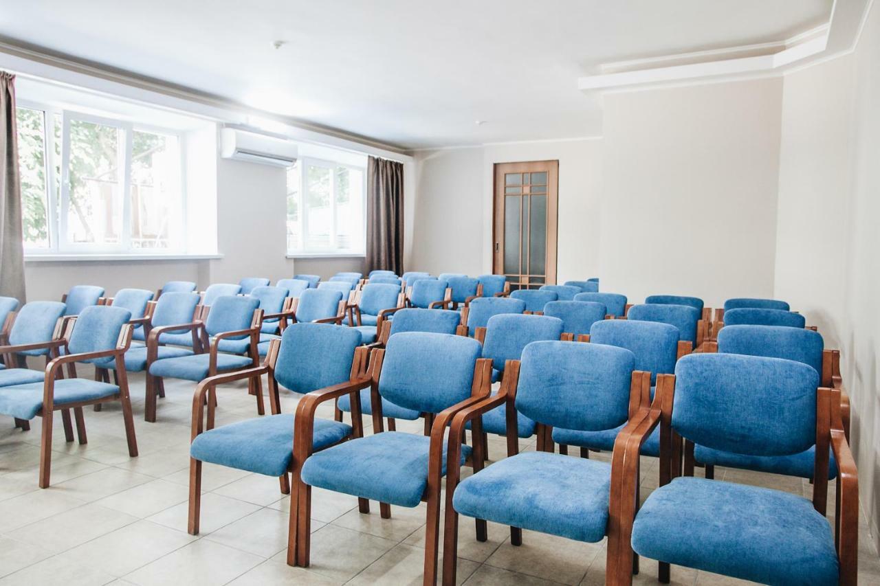 Nikotel Hotel Миколаїв Екстер'єр фото